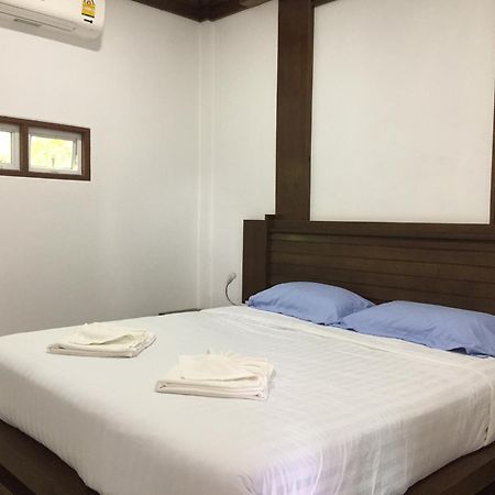 Tara House Koh Lanta Quarto foto